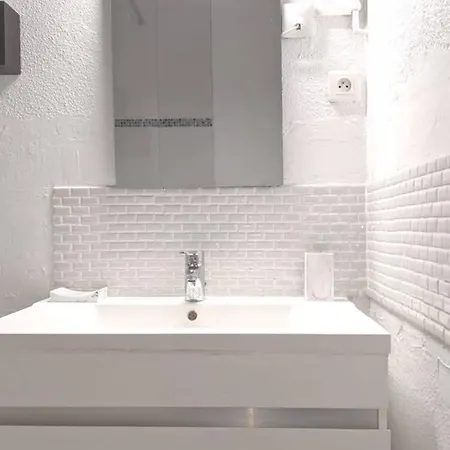 T3 Meuble Et Equipe Proximite De La Gare Appartement Valence (Drome)