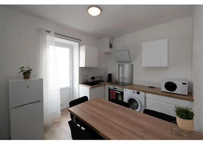 T3 Meuble Et Equipe Proximite De La Gare *