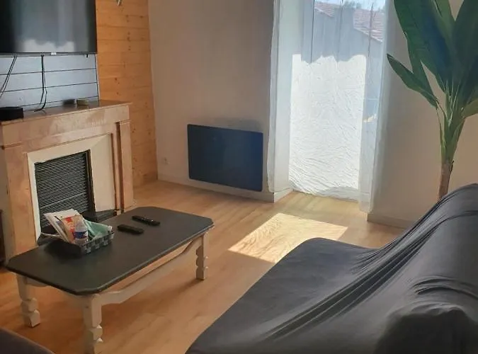 T3 Meuble Et Equipe Proximite De La Gare *